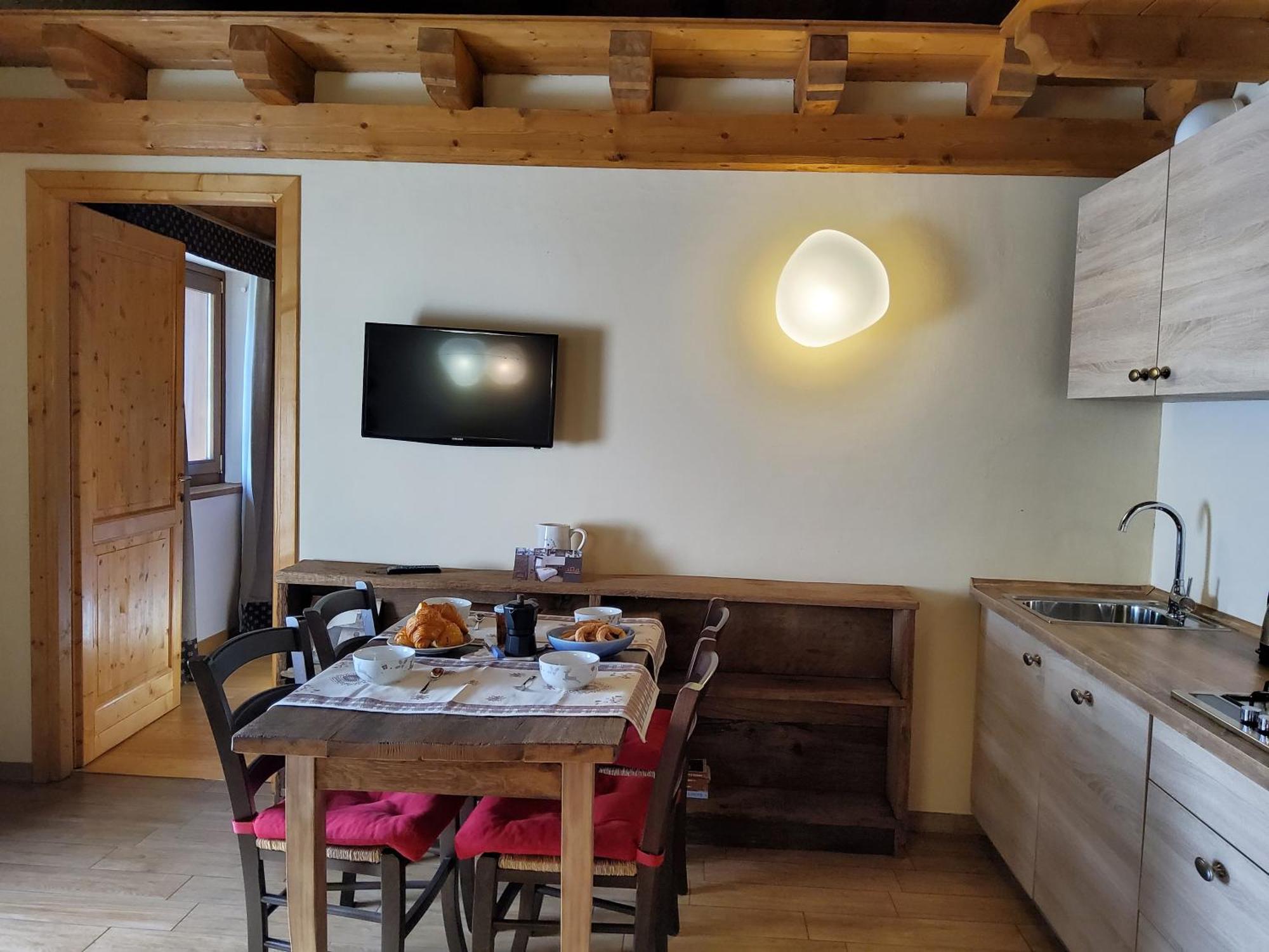 Aparthotel La Vigne De Papagran Charvensod Exterior foto