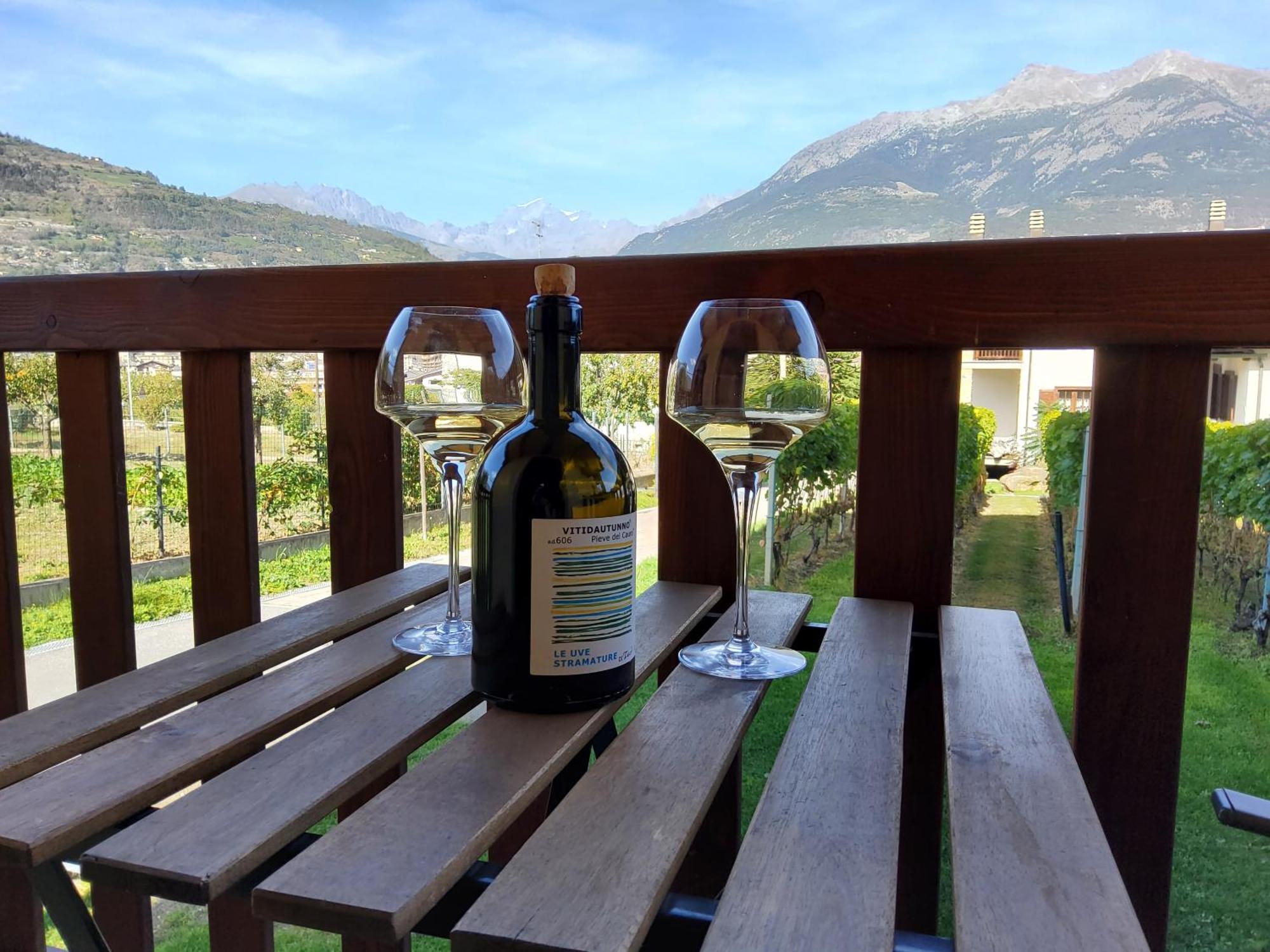 Aparthotel La Vigne De Papagran Charvensod Exterior foto