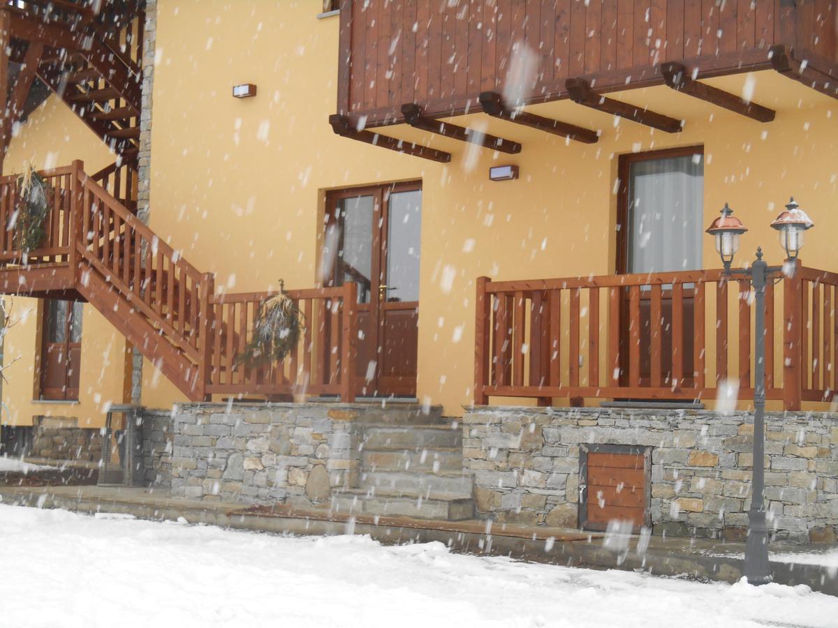 Aparthotel La Vigne De Papagran Charvensod Exterior foto